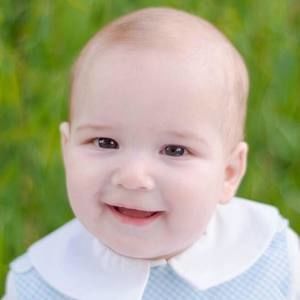 Meet your Posher, Julie